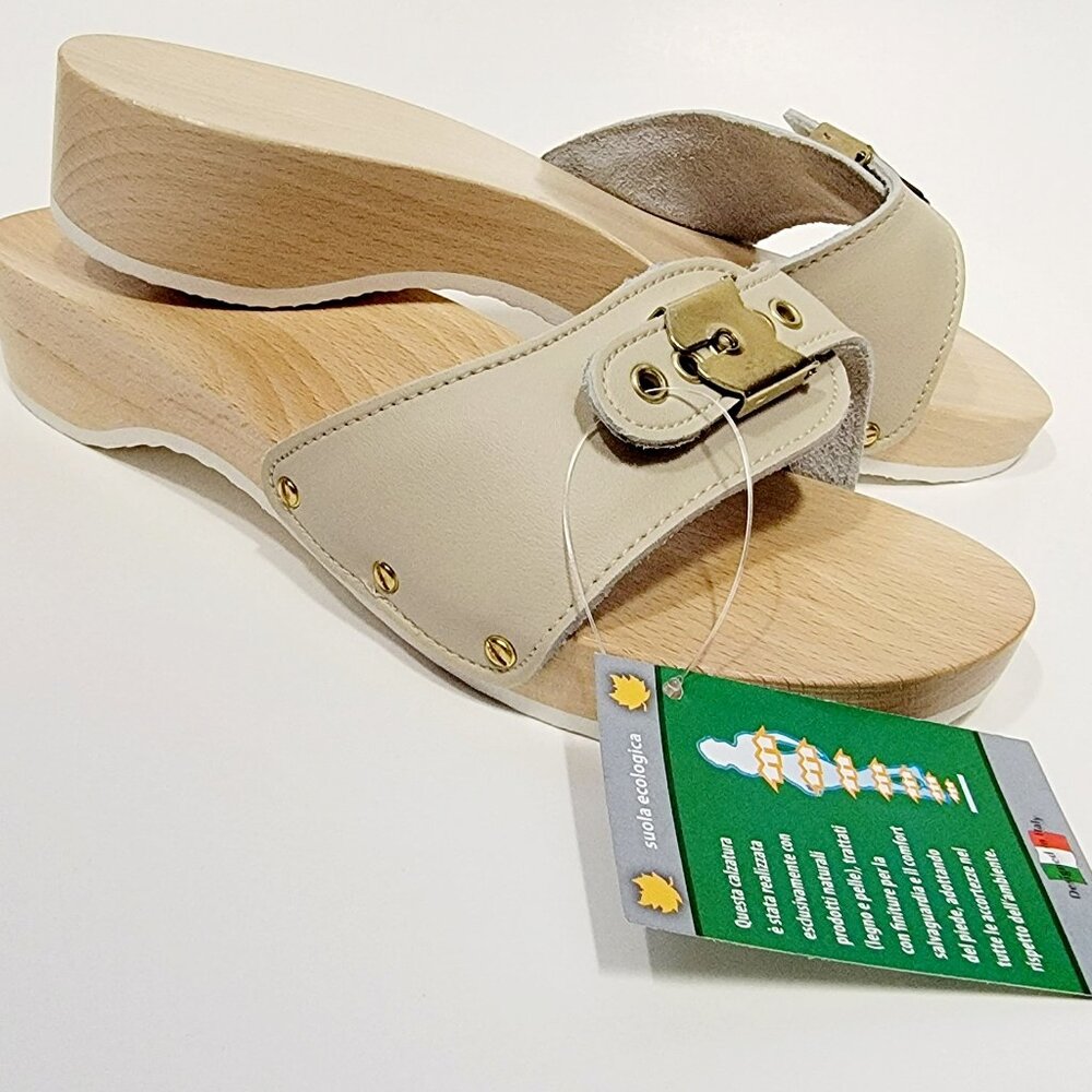 DR SCHOLL *STYLE* WOODEN CLOGS SIZE 9